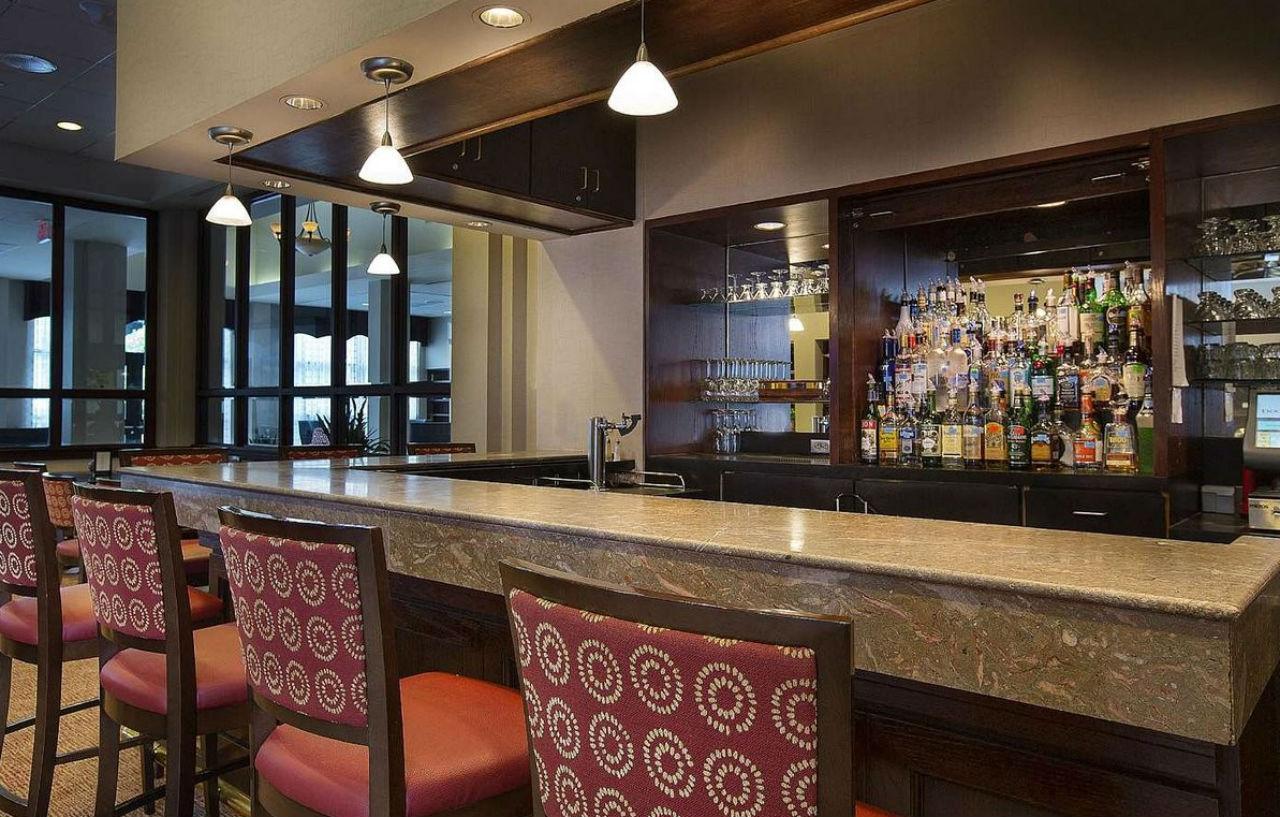 Doubletree By Hilton Charlotte Airport Hotell Eksteriør bilde